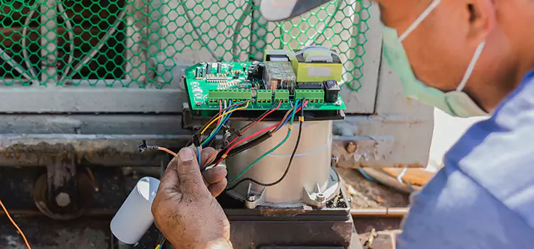 Sliding Gate Operator Repair Muscatine