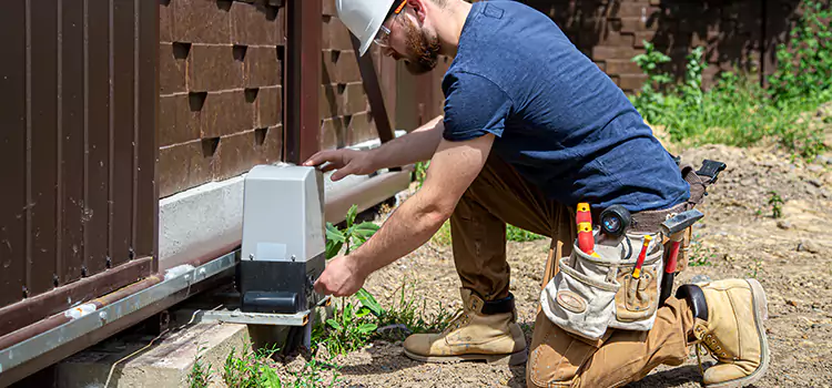 Electric Driveway Gate Installation Muscatine