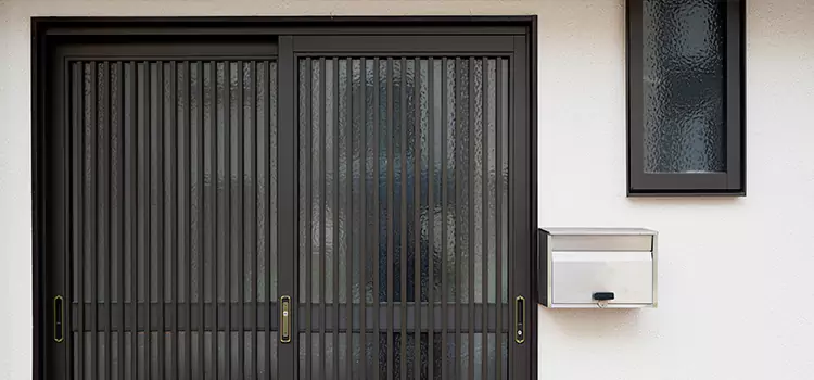 Sliding Screen Door Repair Muscatine