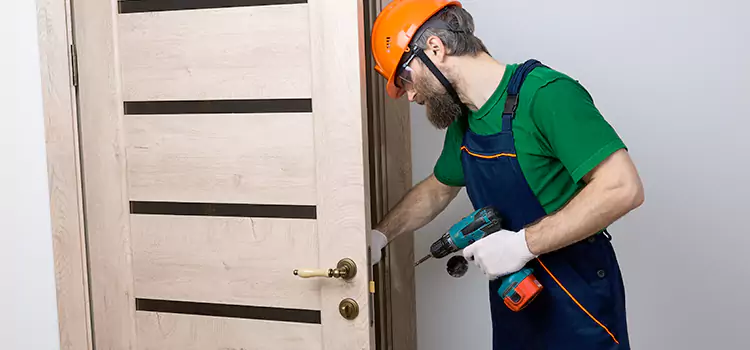 Replace Internal Door Handle with Lock Muscatine