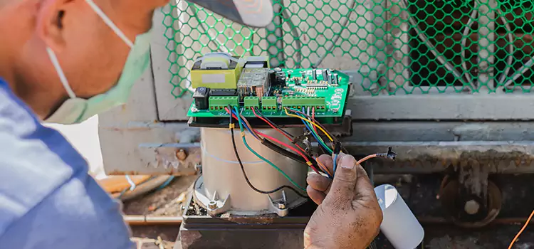 Electric Gate Motor Replacement in Muscatine, IA