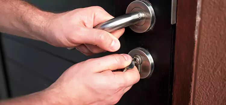 Pella Storm Door Lock Body Replacement Muscatine